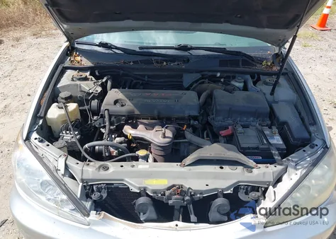 2006 Toyota Camry Le z USA, uszkodzony, nr VIN 4T1BE32K96U739732